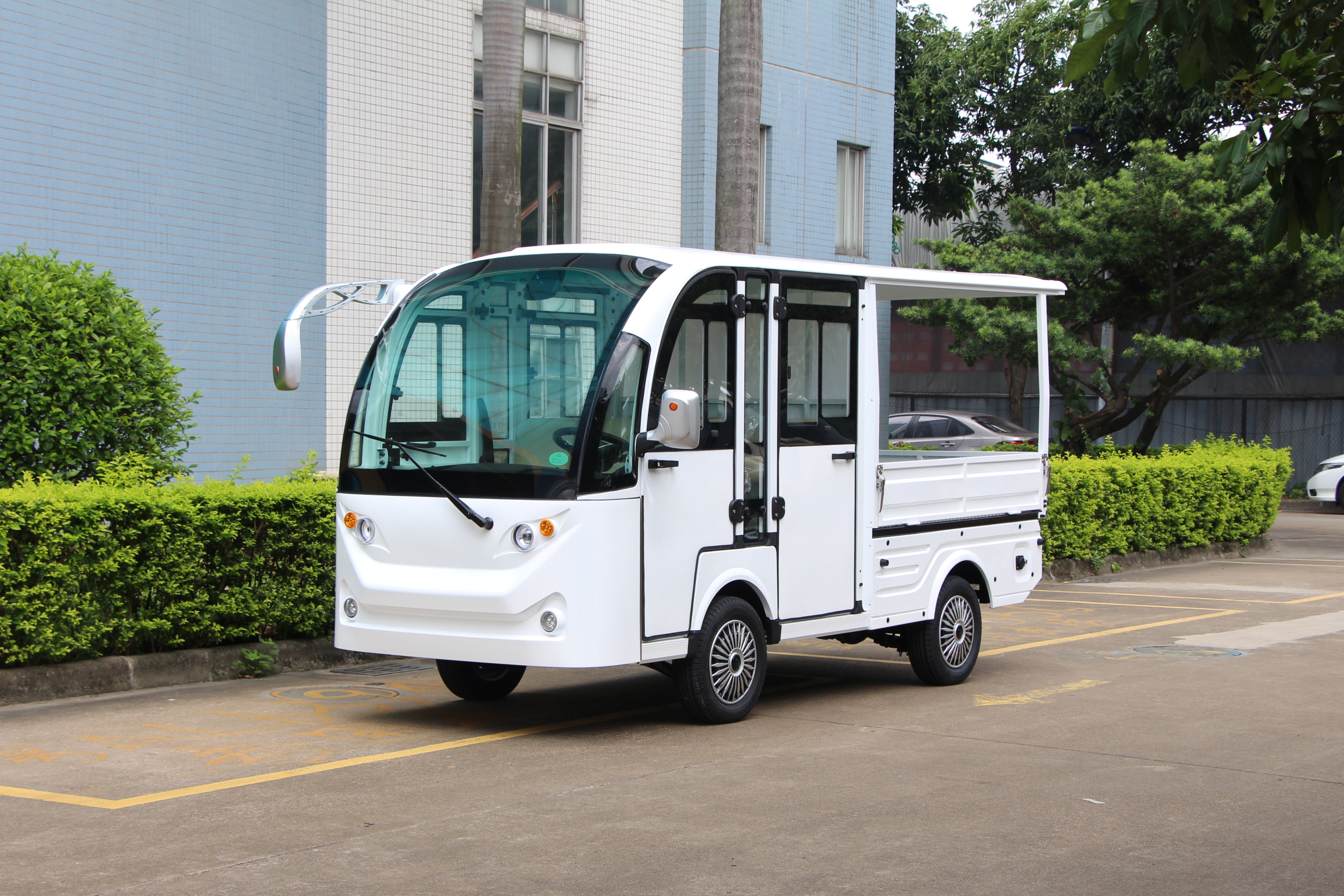 Widerway Cargo Truck 2 Seaters Customizable-LQF1024F