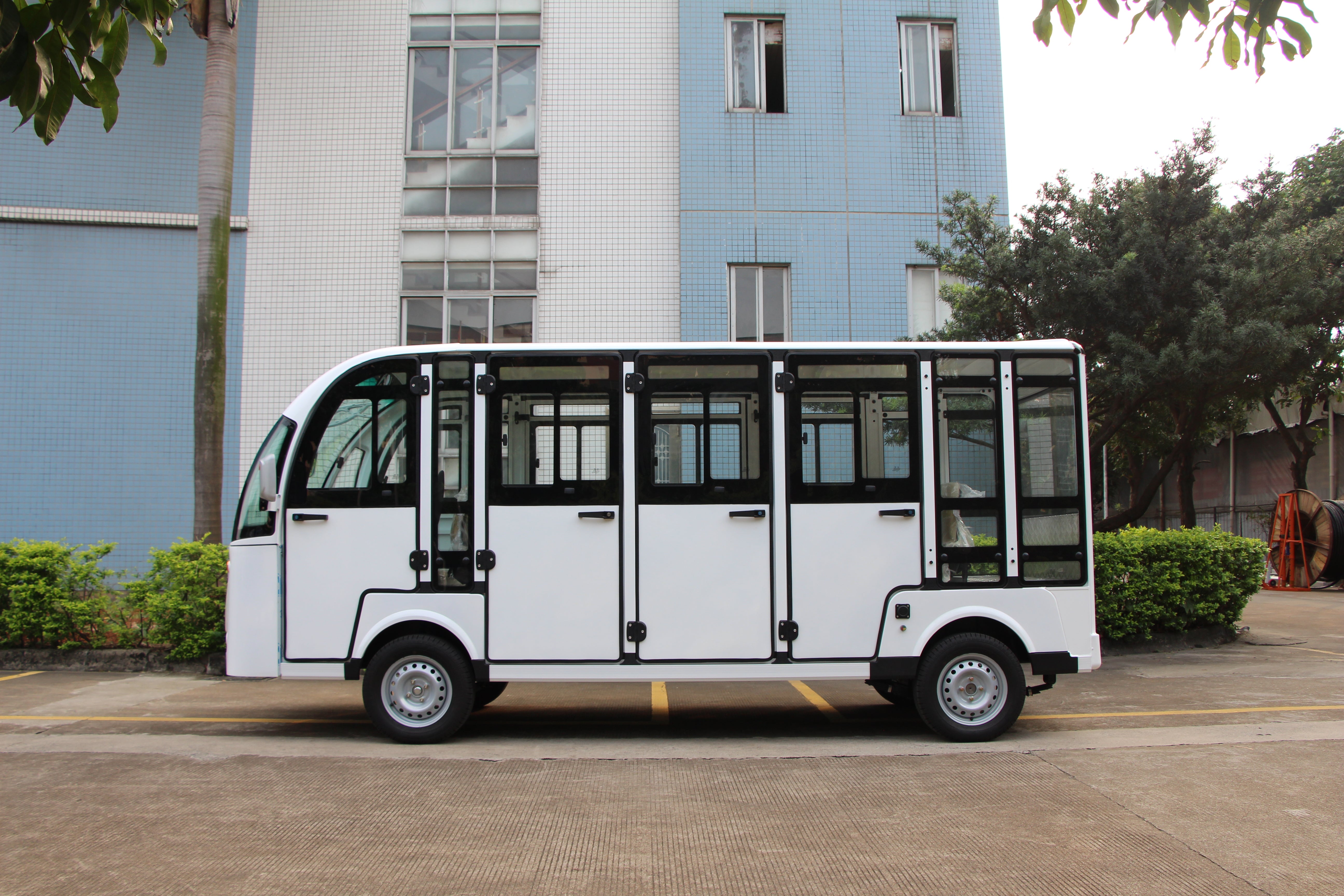 Widerway Sightseeing Car-D11A+3F