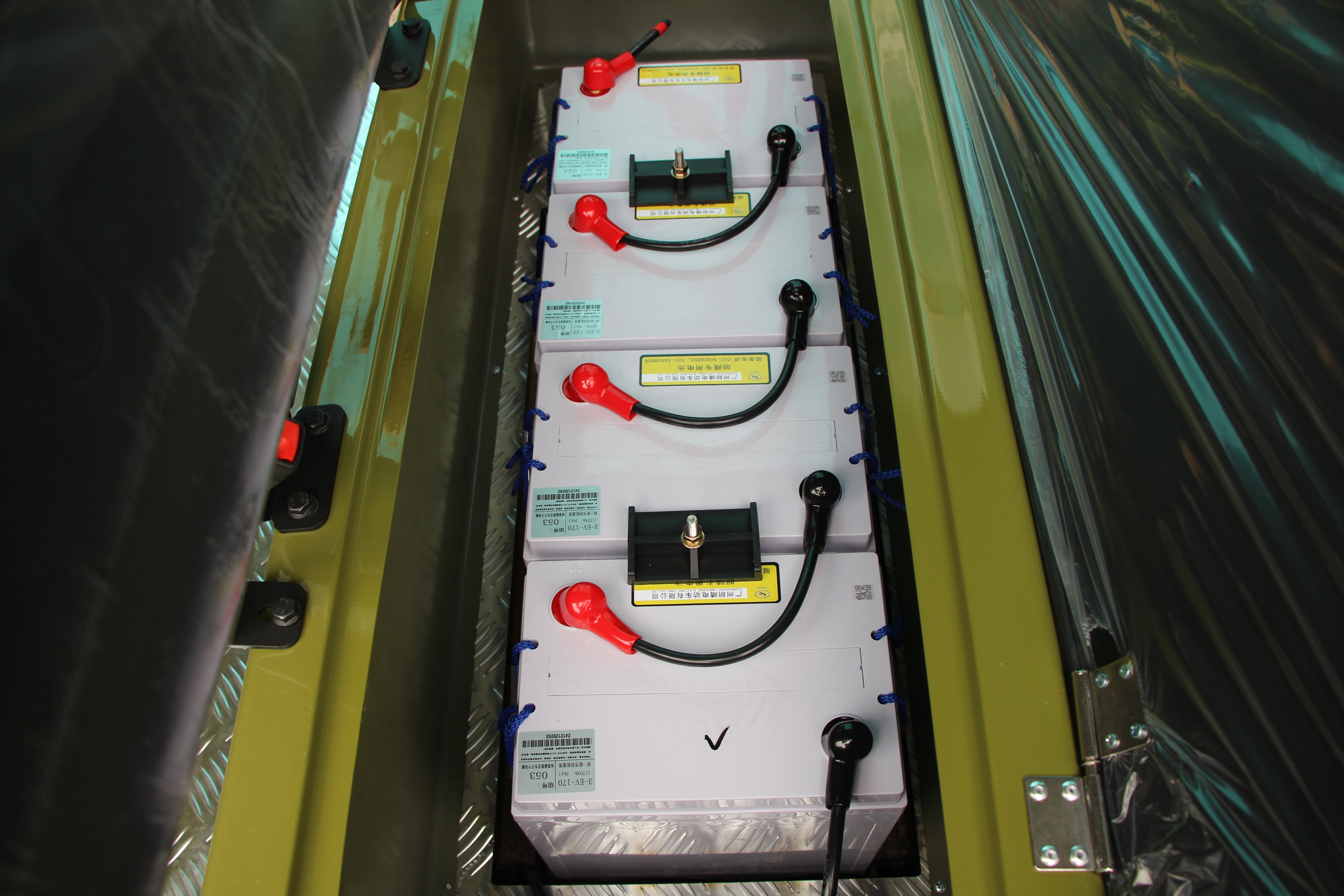 Meet the Widerway D14A+3F extended big bus - engineered for city sightseeing with enhanced passenger capacity and reliable performance for demanding urban routes.