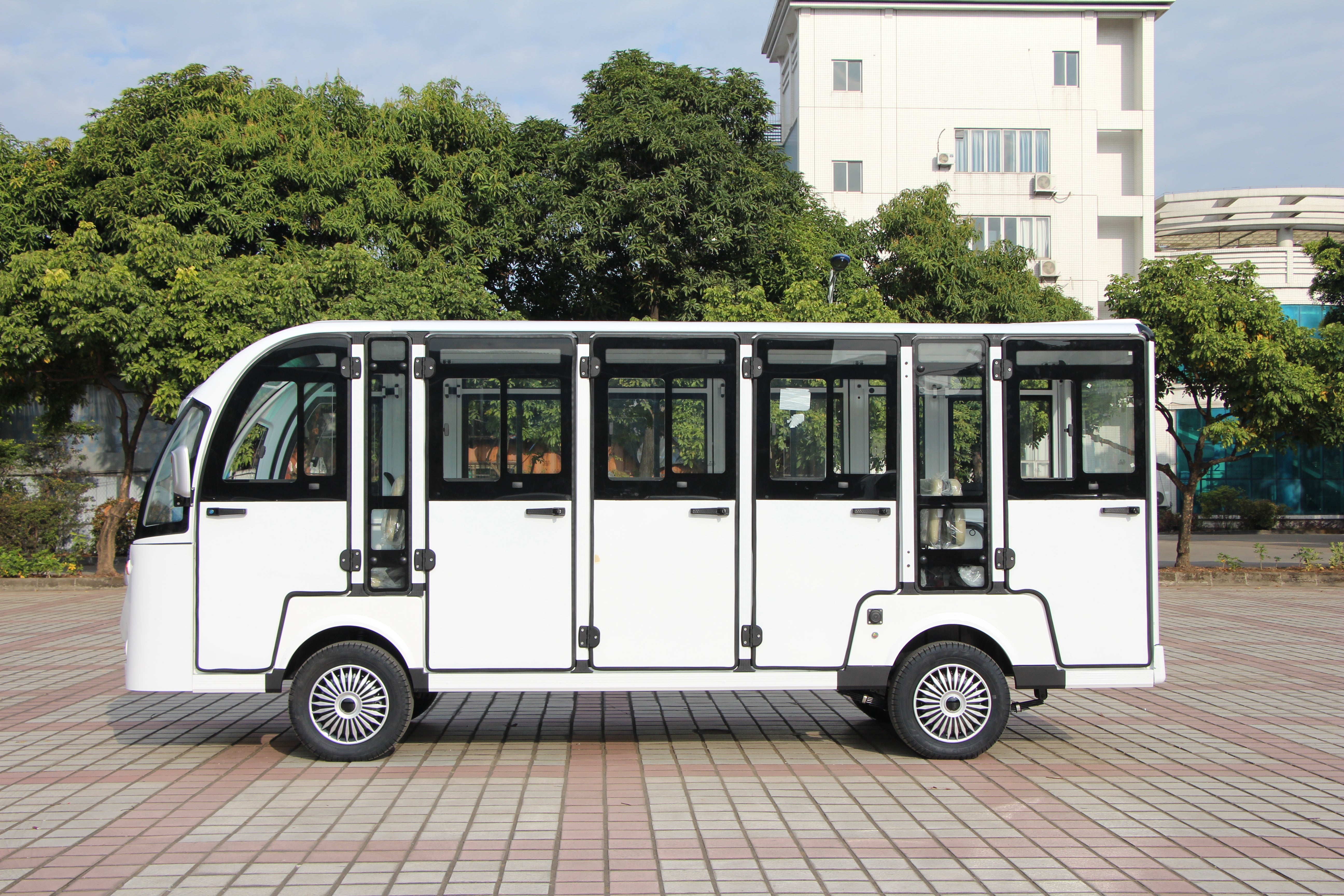 Widerway Sightseeing Car-D11A+3F