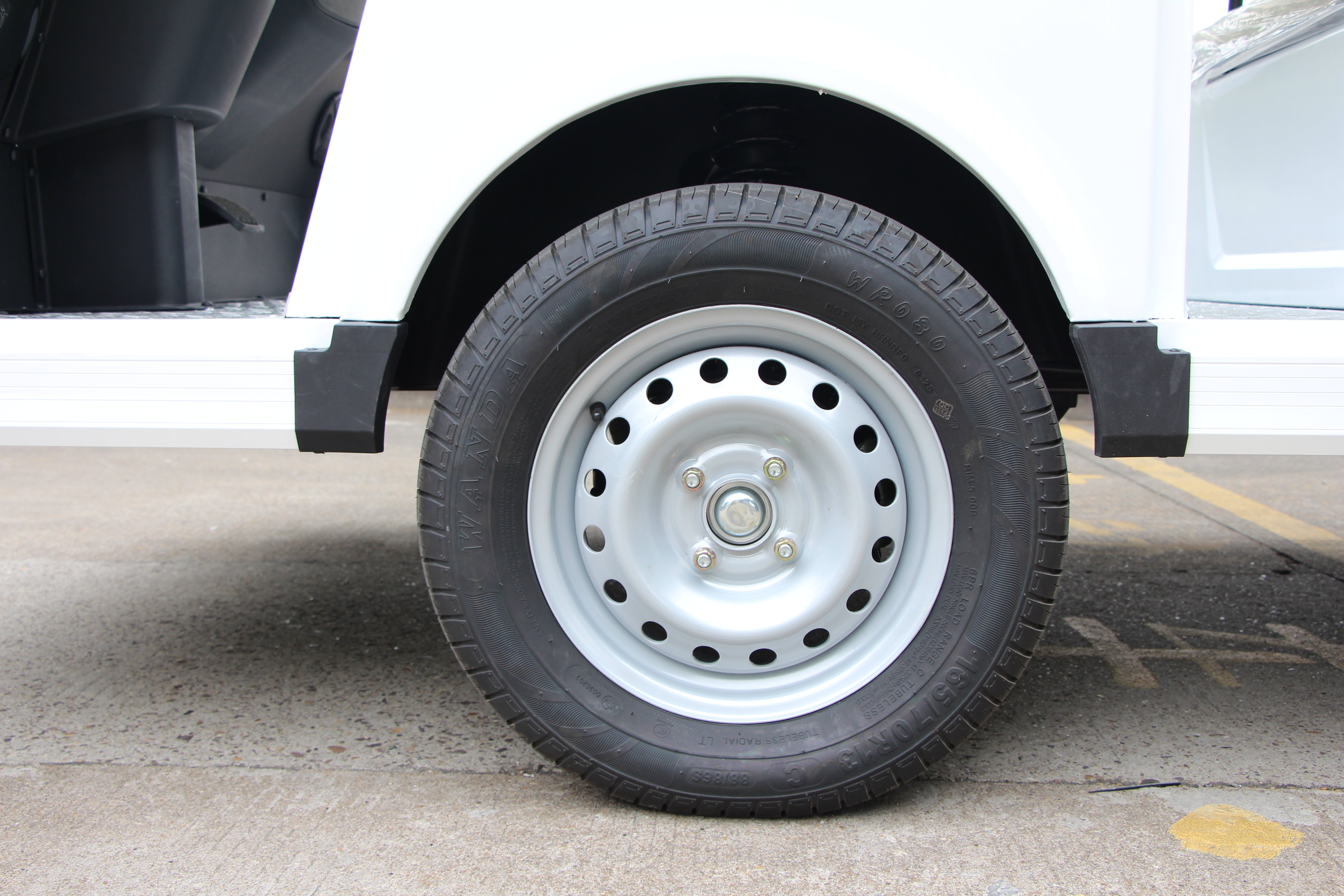 Widerway Sightseeing Car-D11A