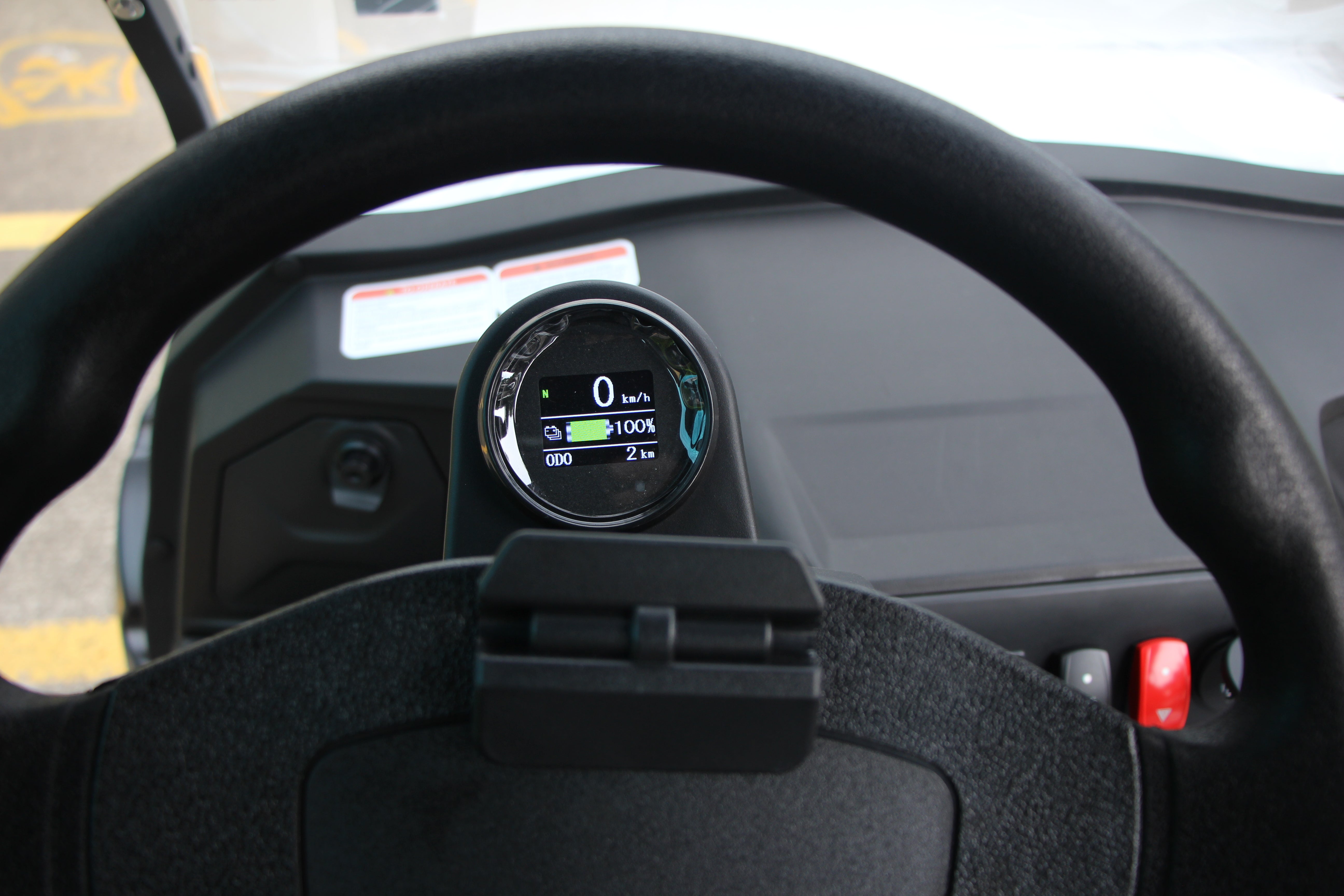 Discover the Widerway LQS041+2 extended 6 seater golf cart - an electric, street legal vehicle with enhanced capacity. Perfect for group transportation in resorts, campuses, and communities.