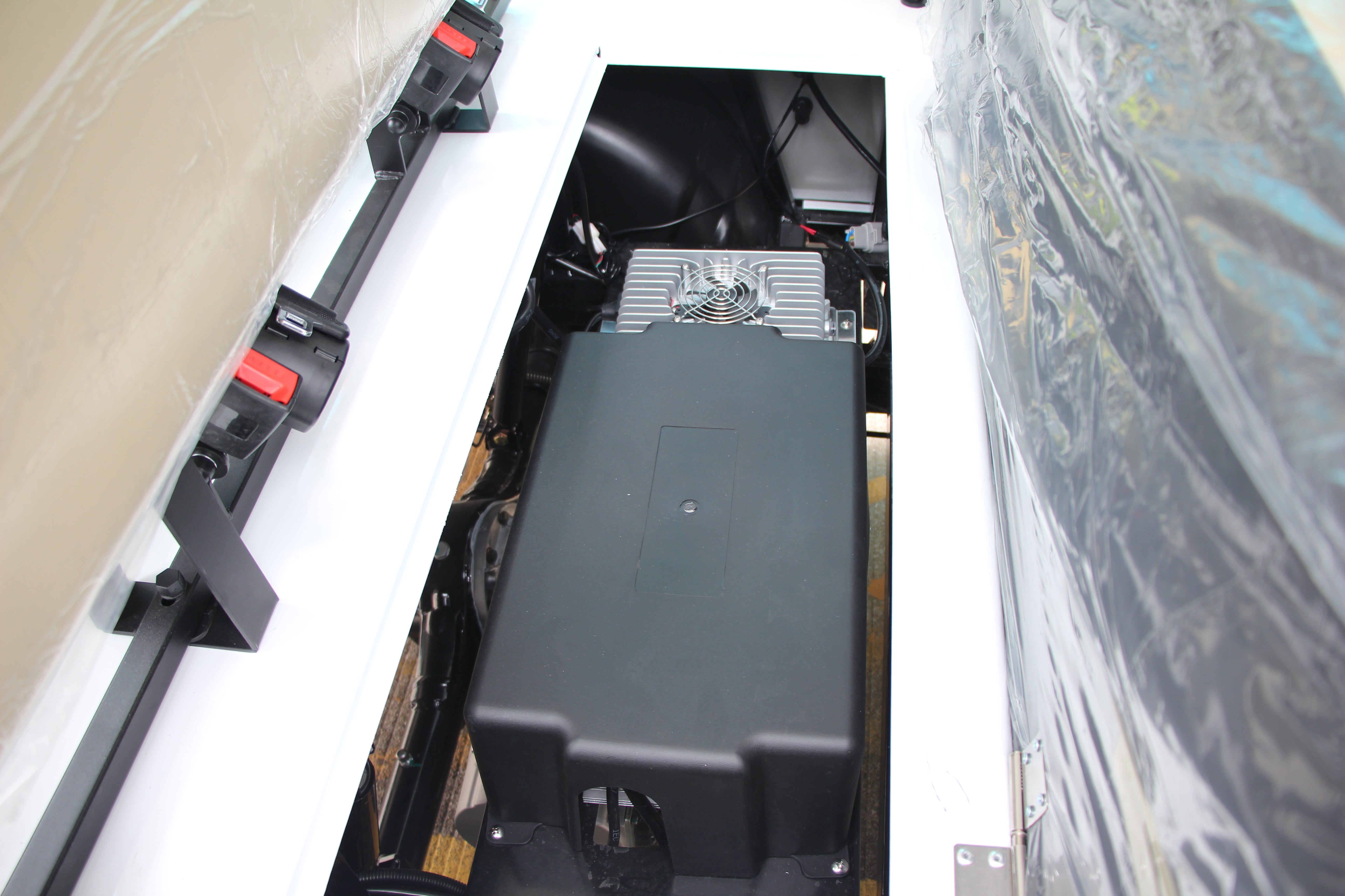 Explore the Widerway D14A big bus, engineered for city sightseeing operations. With comfortable seating and reliable performance, it's perfect for urban tour companies.