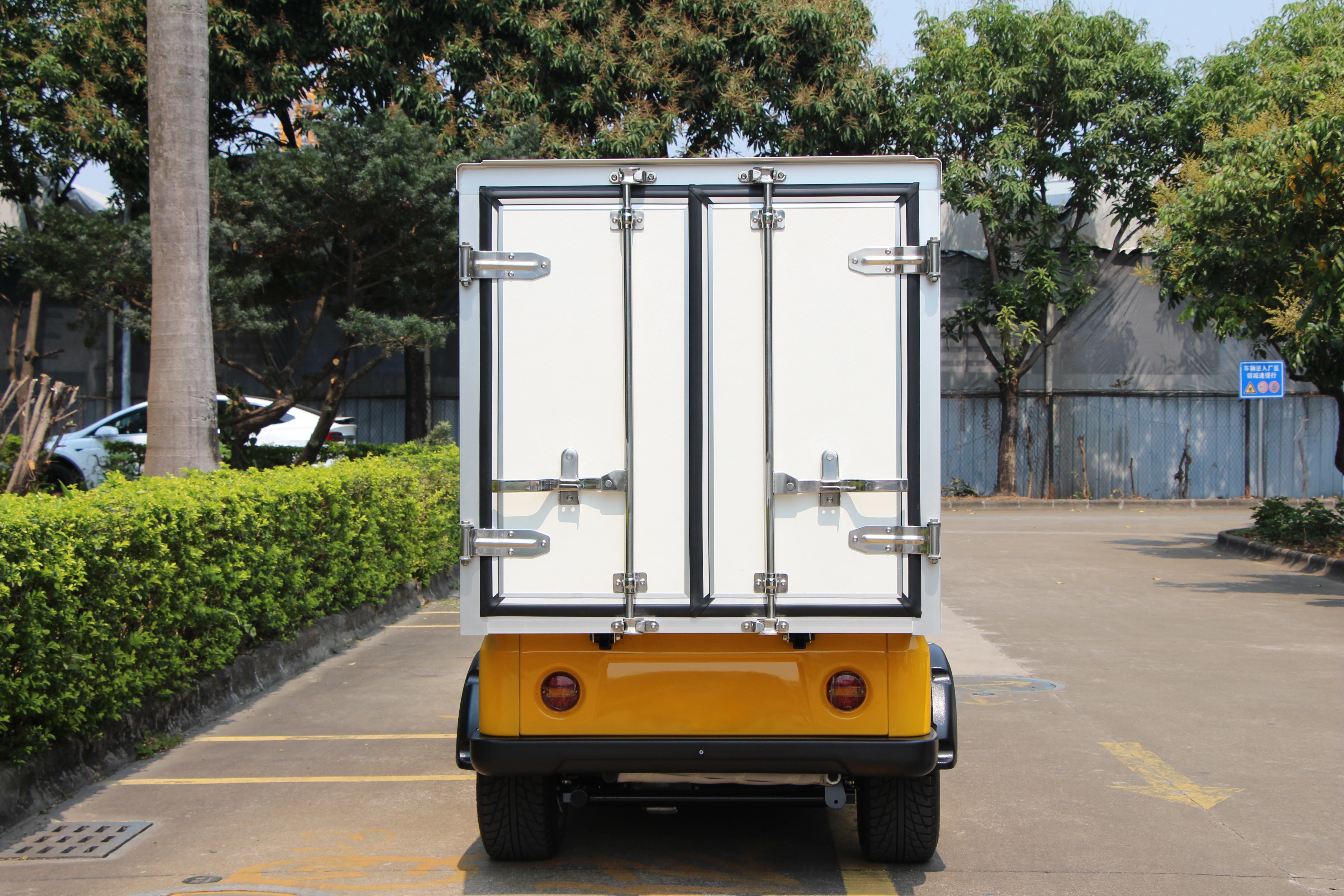 Widerway Cargo Truck 2 Seaters Customizable-LQSF020BM