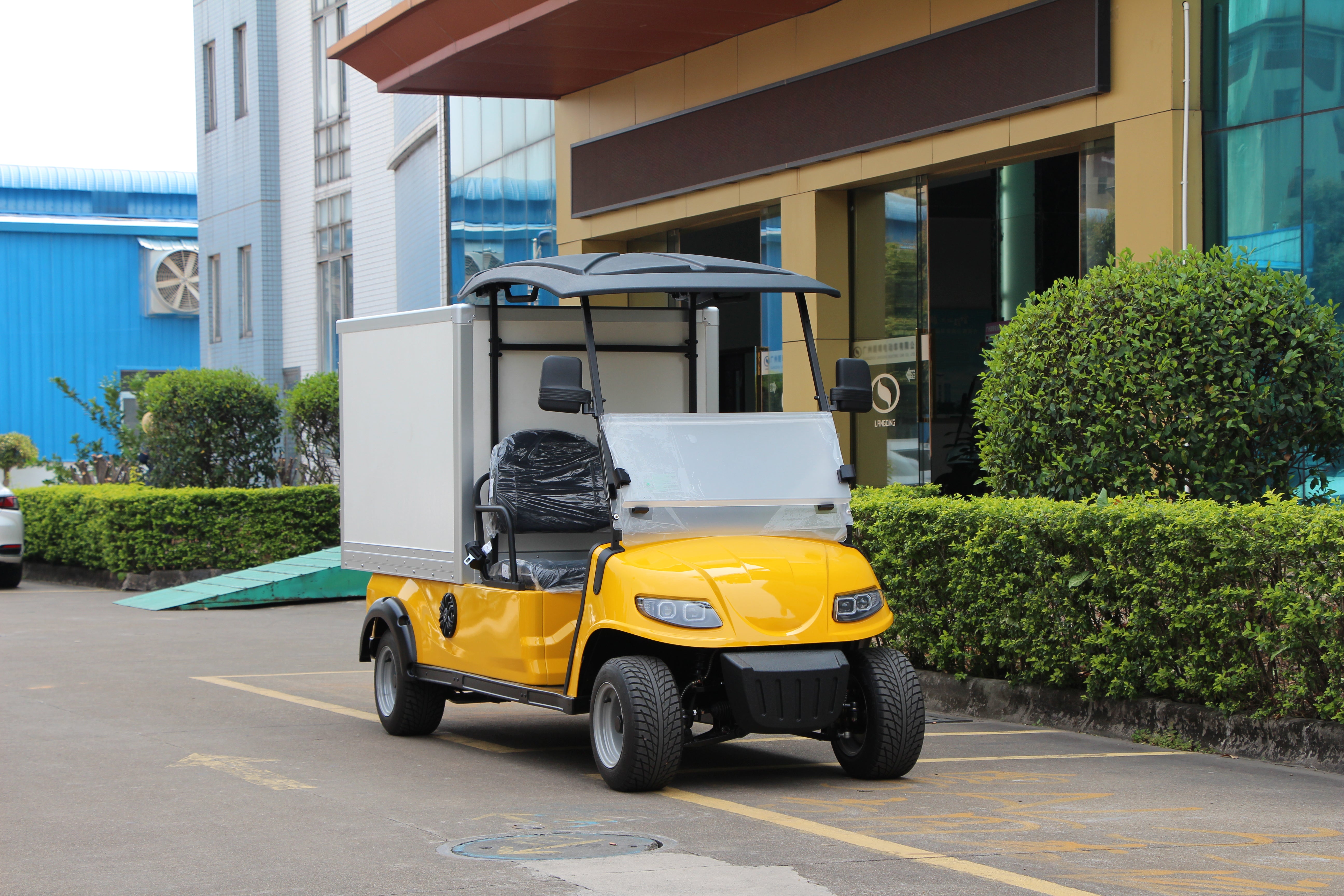 Widerway Cargo Truck 2 Seaters Customizable-LQSF020BM