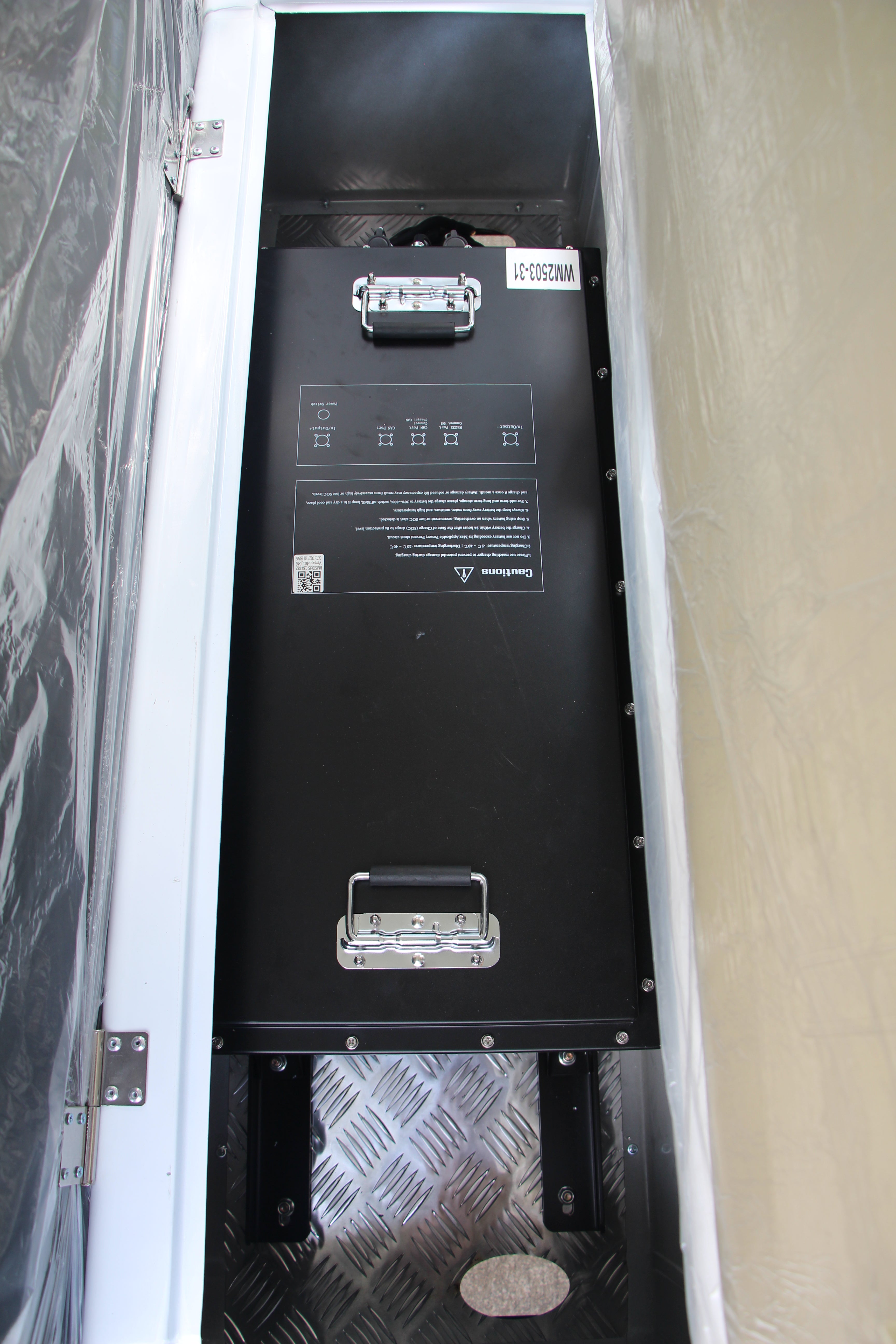 Explore our mini city sightseeing buses featuring 6 seater configurations. Agile, efficient, and perfect for urban tour routes.