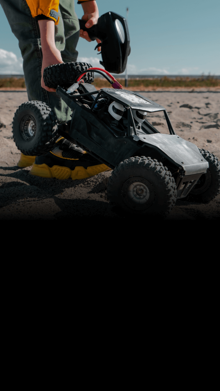 Discover our 6 seater sightseeing buses for sale. Perfect compact solutions for city tours, historic districts, and narrow urban routes.