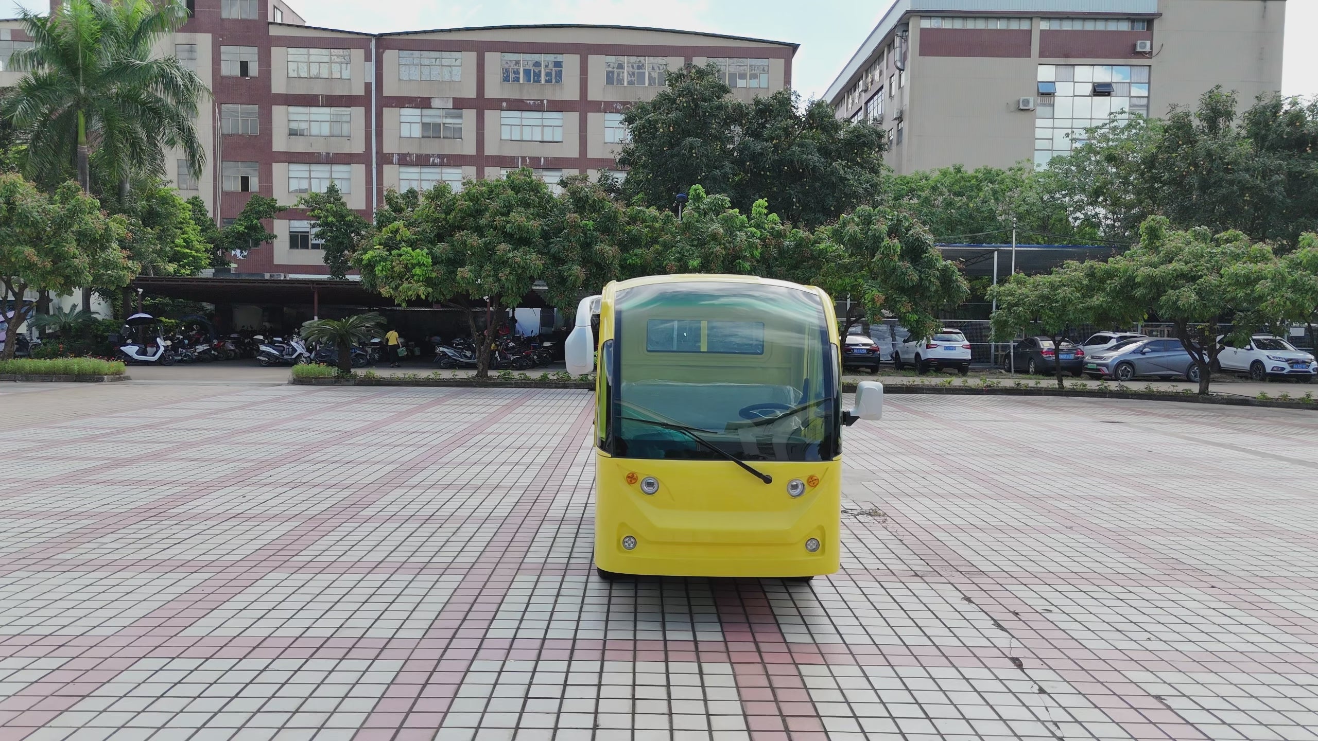 Widerway Cargo Truck 2 Seaters Customizable-LQF1024F